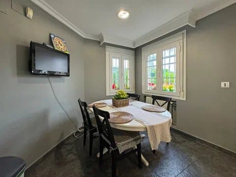 Villa in Manantiales with Guest Apartment thumbnail 26