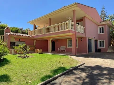 Villa in Manantiales with Mature Gardens alternate view
