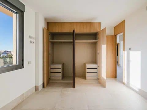 Ático en alameda Principal thumbnail 12