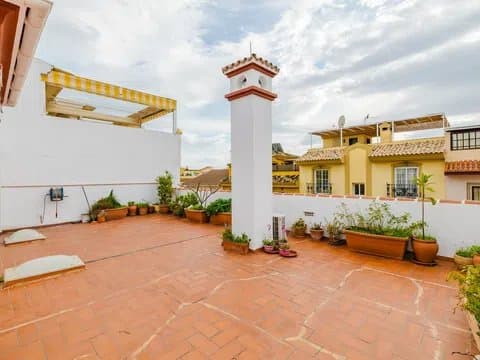 Chalet in Arroyo de la Miel with Three Levels thumbnail 28