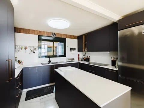 Penthouse in Arroyo de la Miel with Master Suite thumbnail 19