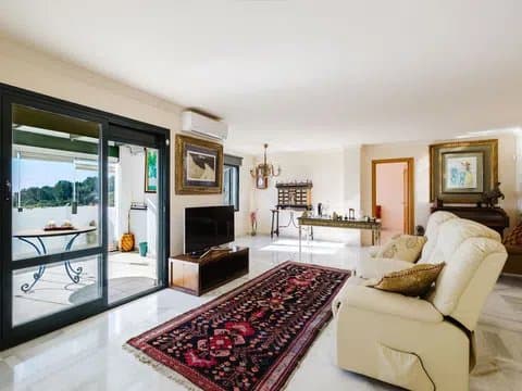 Penthouse in Arroyo de la Miel with Master Suite thumbnail 4