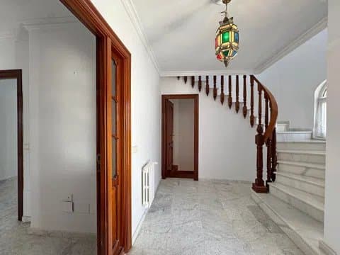 Villa in Capellanía with Semi-Basement Guest Space thumbnail 6