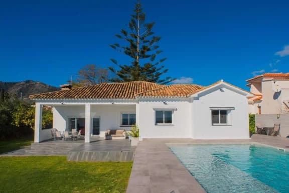 Chalet en Cortijo de Maza con vistas abiertas al mar